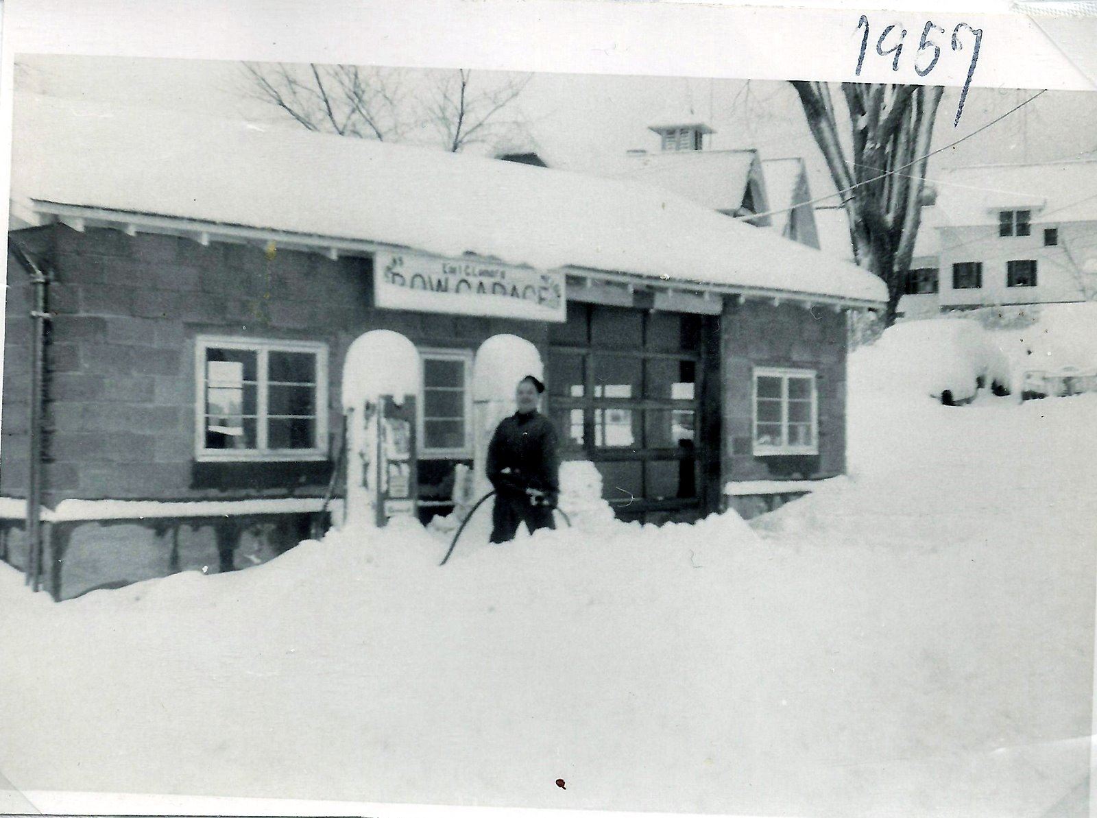 Page 4 Lamoras Garage